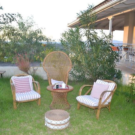 Corinthian Sun - Vacation Home ภายนอก รูปภาพ