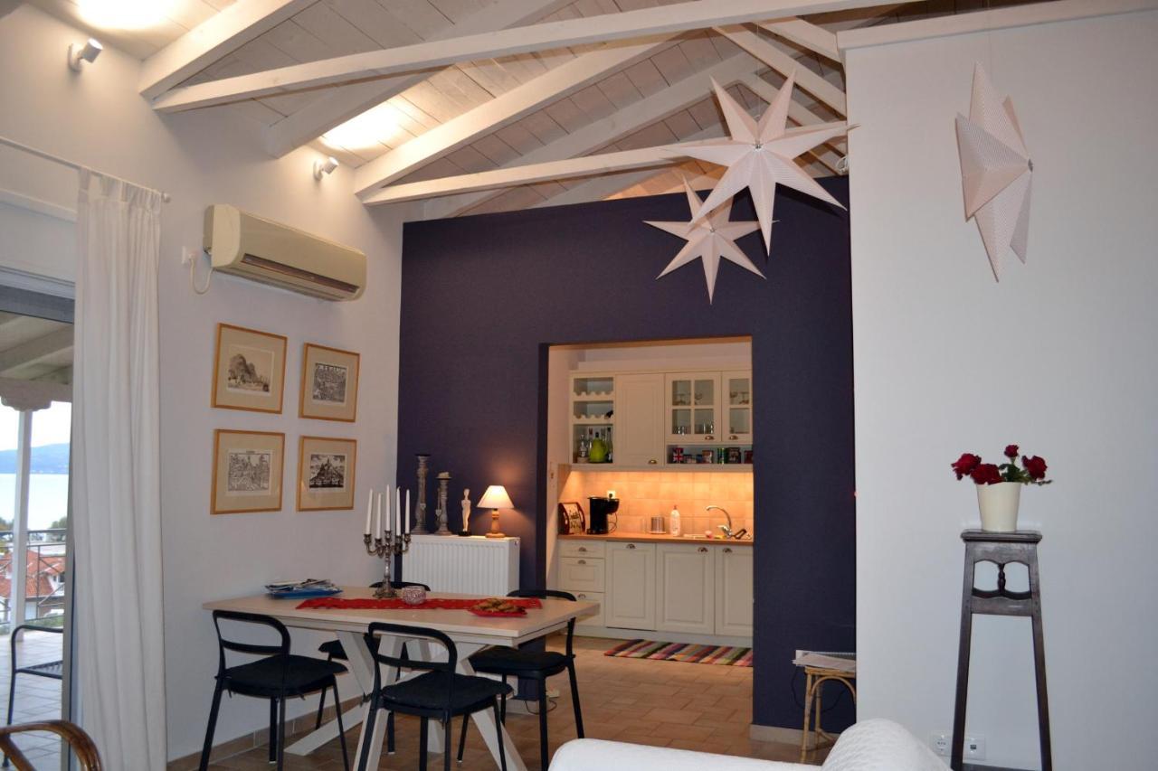Corinthian Sun - Vacation Home ภายนอก รูปภาพ