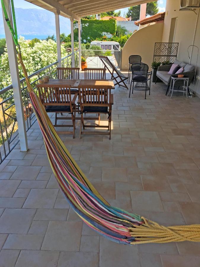 Corinthian Sun - Vacation Home ภายนอก รูปภาพ