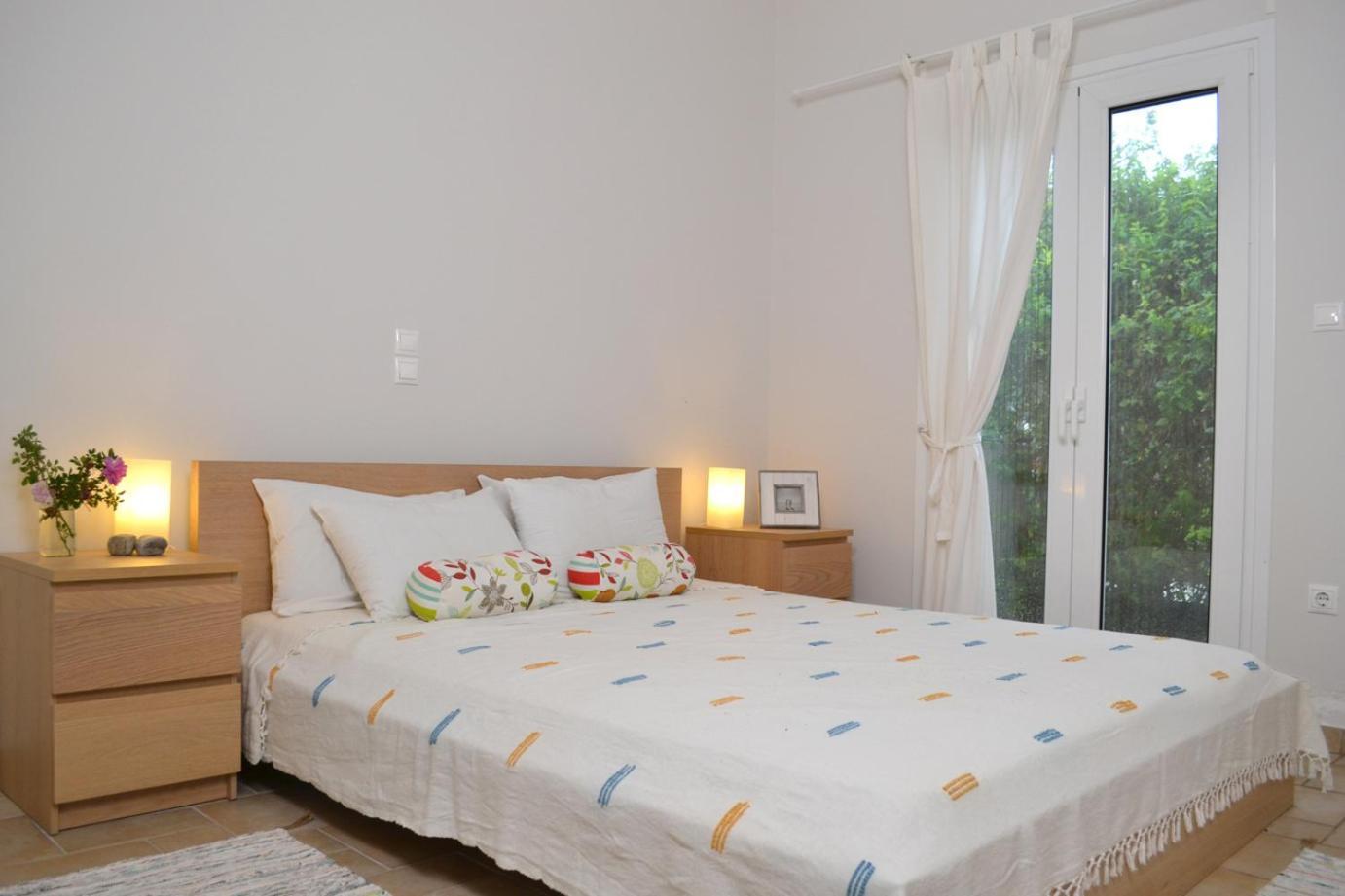 Corinthian Sun - Vacation Home ภายนอก รูปภาพ