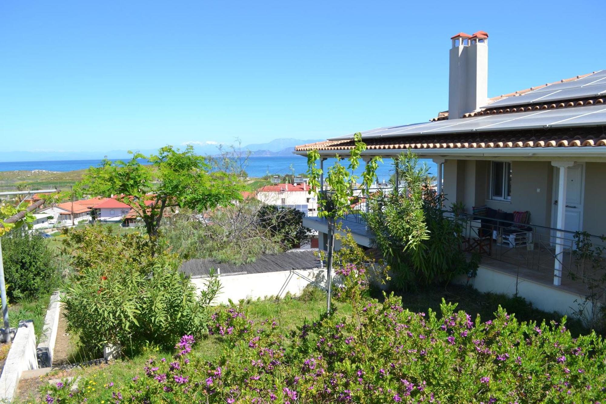Corinthian Sun - Vacation Home ภายนอก รูปภาพ